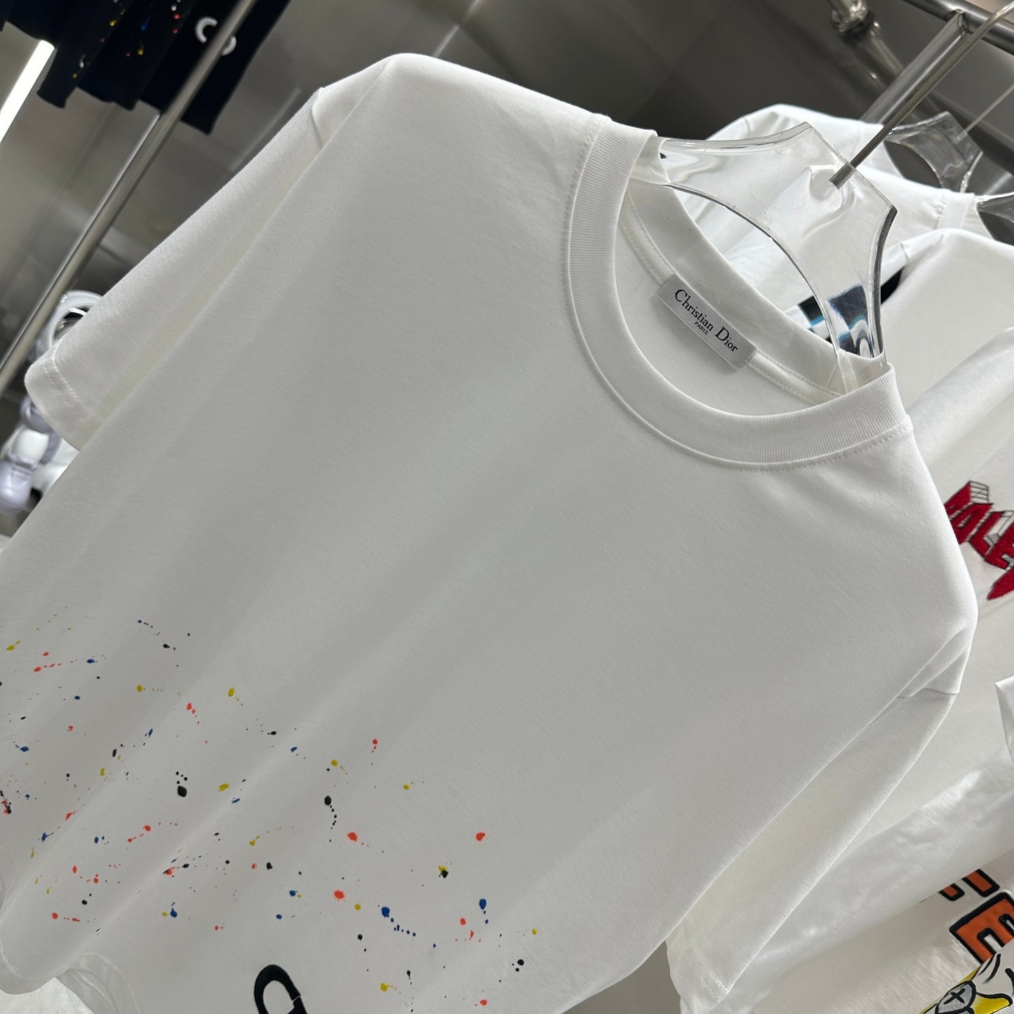 CS-Embroidery + graffiti ink round neck short-sleeved T-shirt