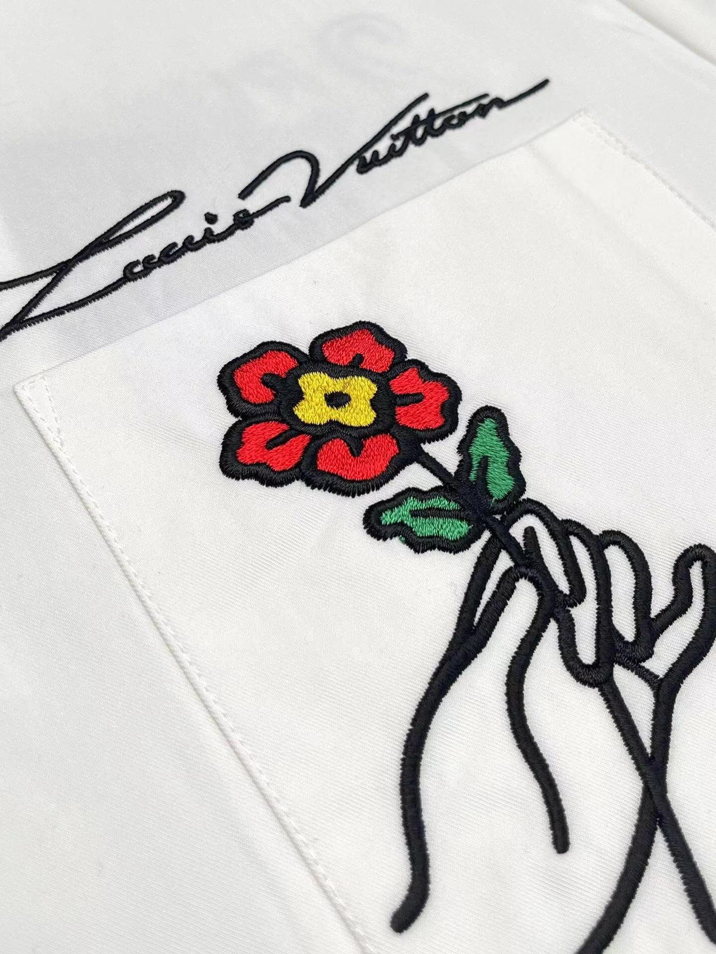 24ss White shirt with rose embroidery