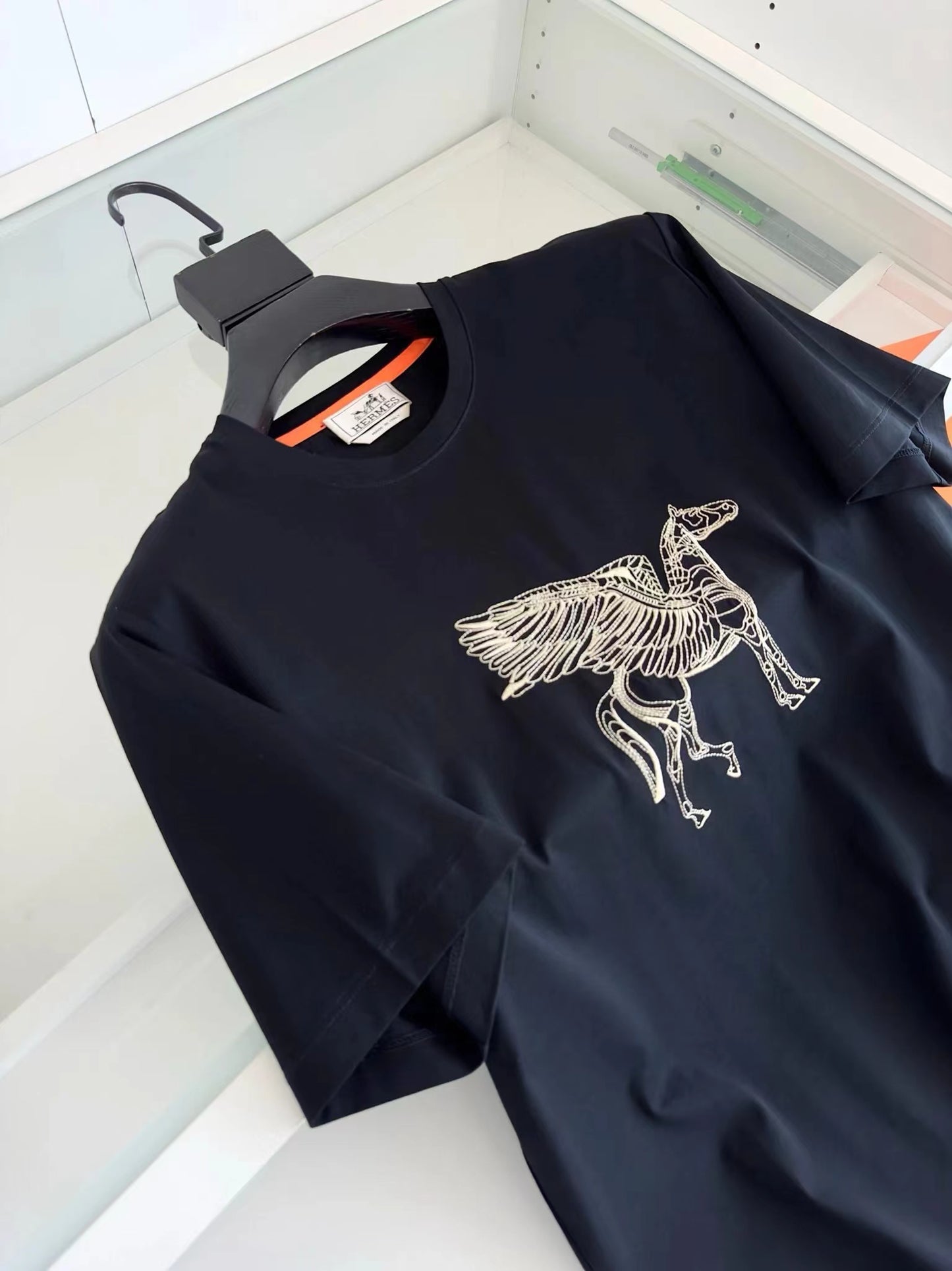 Pegasus themed logo round neck T-shirt