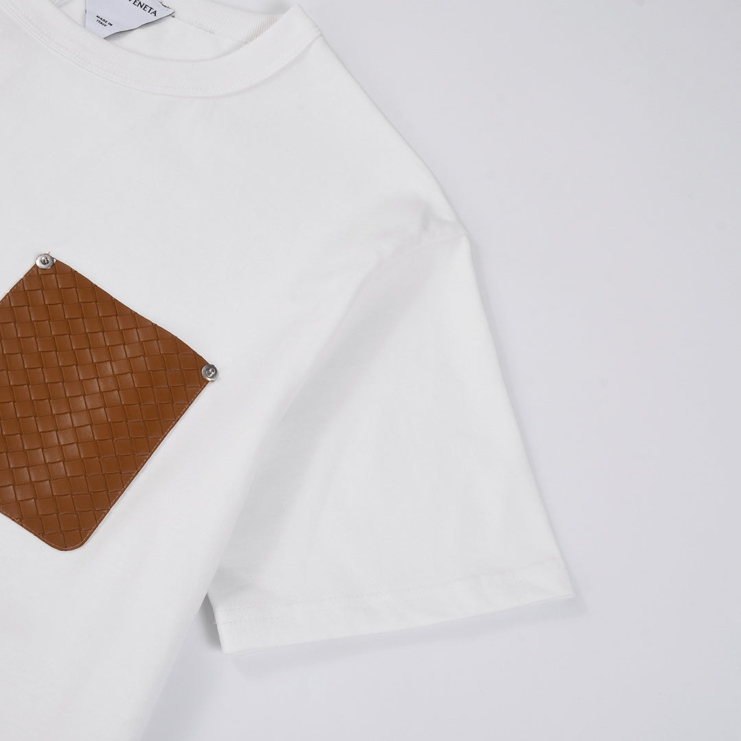 Leather pocket short sleeves